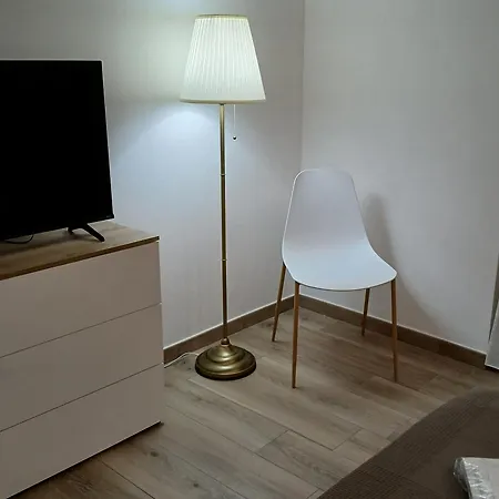 Antonella * روما